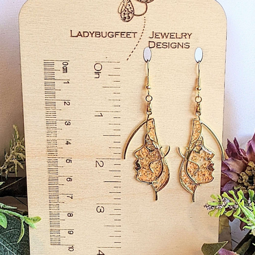 Lady Face Silhouette Dried Flower Dangle earrings
