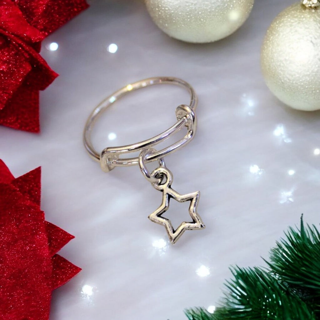 Star Expandable Charm Ring