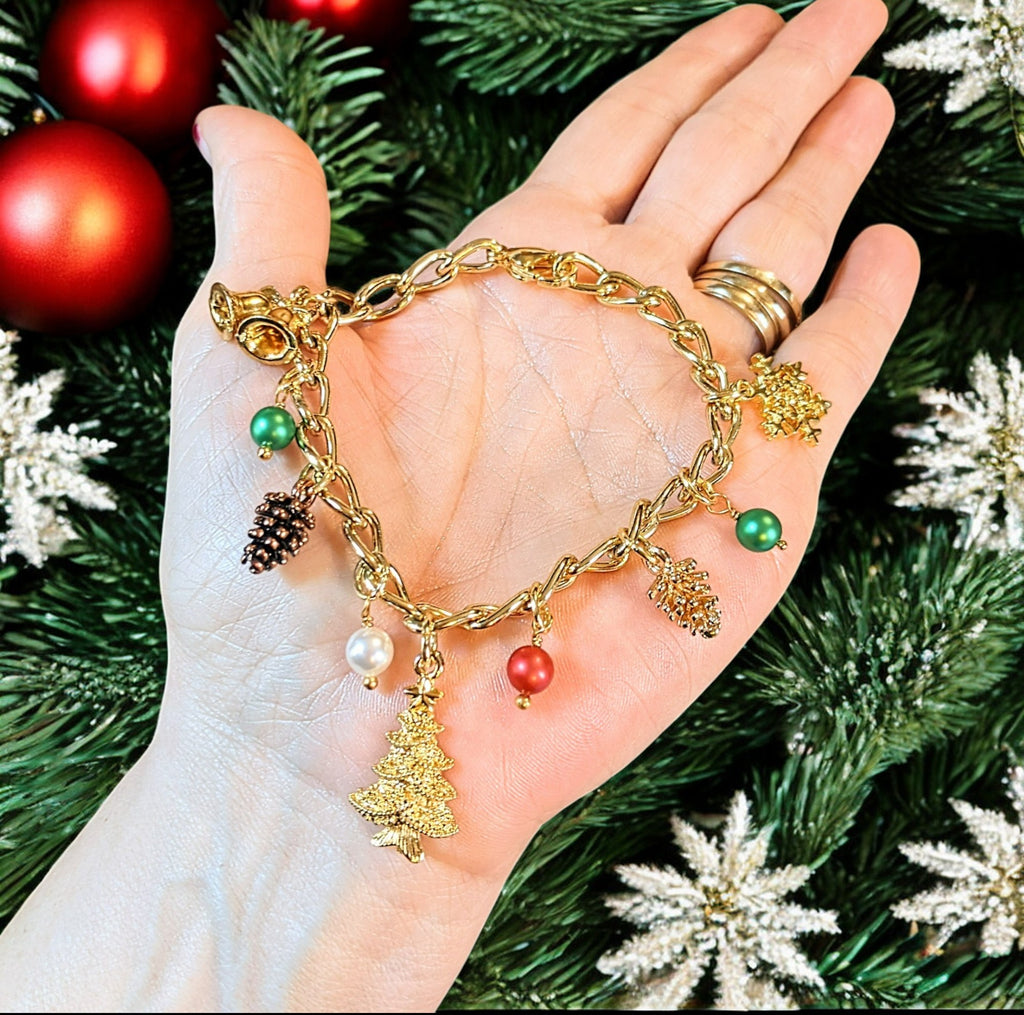 Christmas Gold Charm bracelet 2