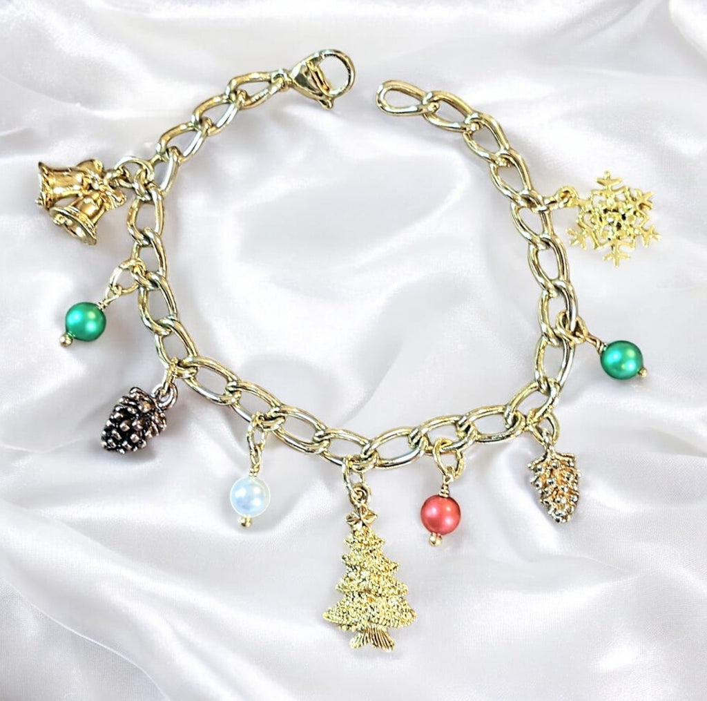 Christmas Gold Charm bracelet 2