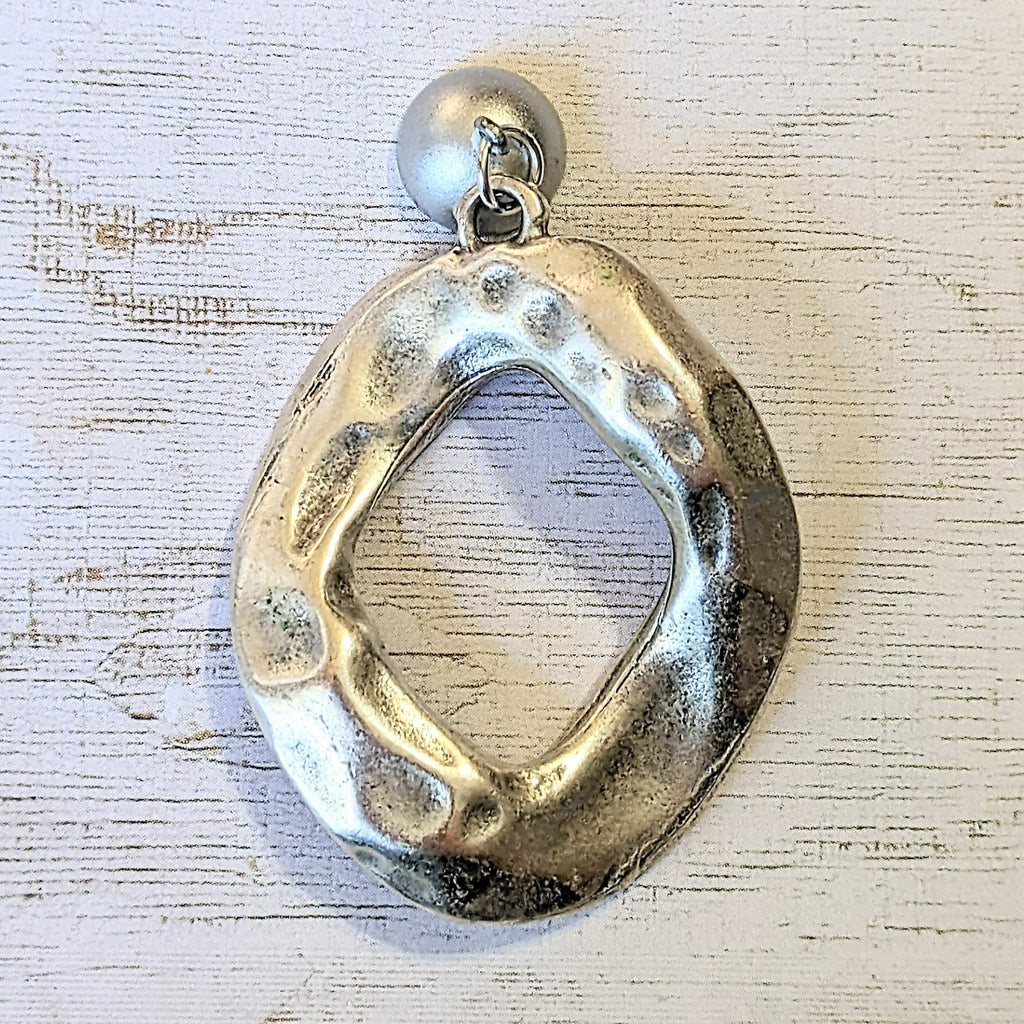 Silver Hammered Square-Oval Pendant