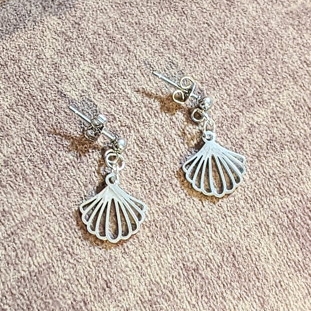 Sea Scallop Charm Drop Stud Earrings-Silver