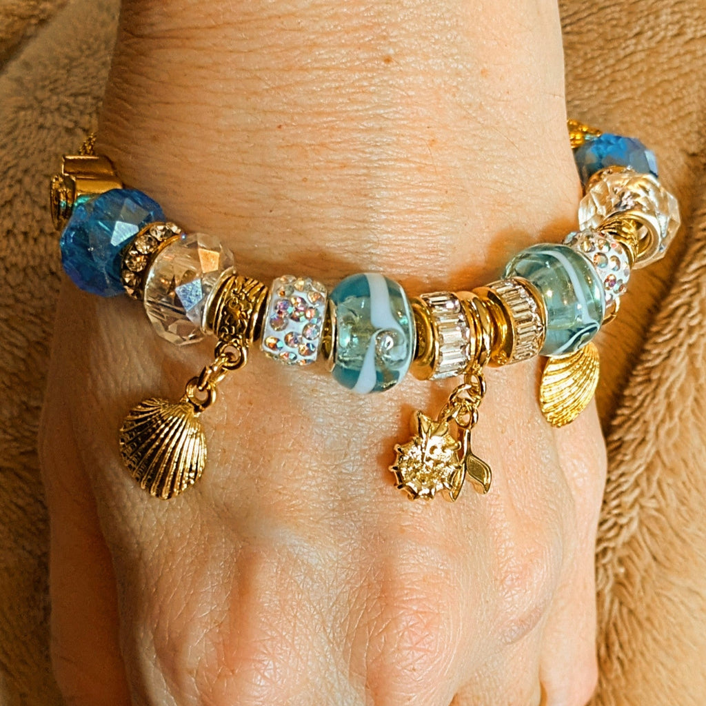 Whale Tail European beaded bracelet - Gold