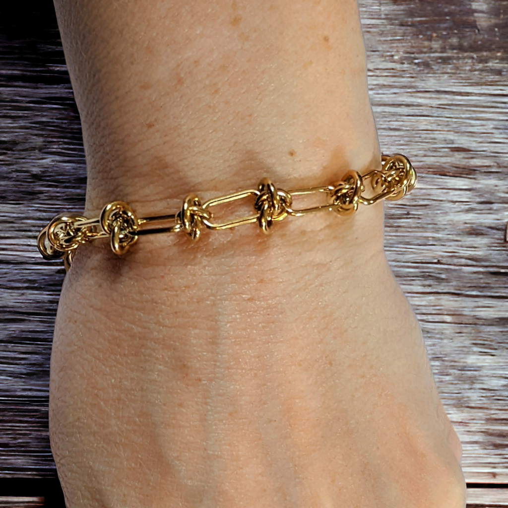Gold Paperclip Barbed Wire Chain Bracelet