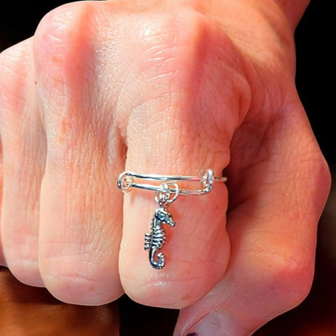 Seahorse Expandable Charm Ring - Silver