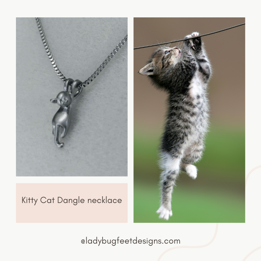 Kitty Cat Dangle necklace, 18 inch