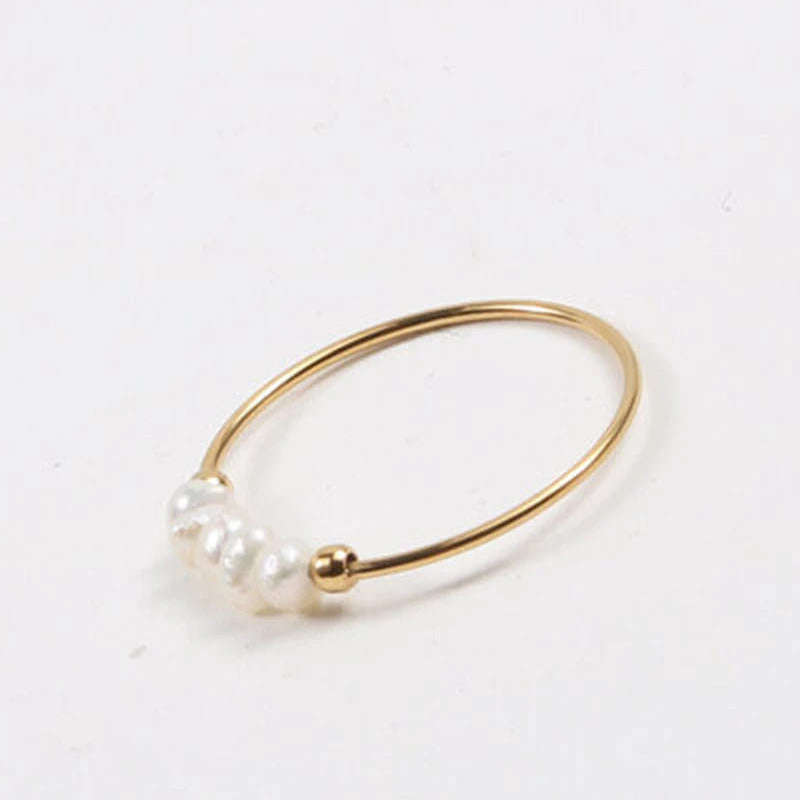 Five Pearl Gold Ring