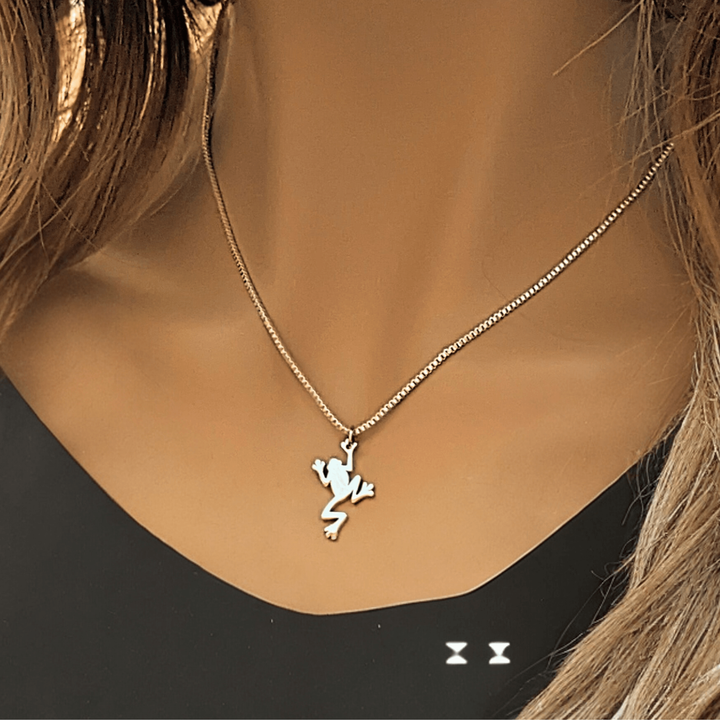 Frog Pendant charm necklace, 22 inch