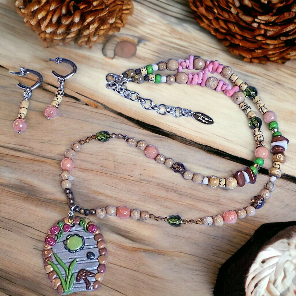 Magical Fairy/Gnome/Hobbit Door Beaded Necklace / Earring Set, 22 inch