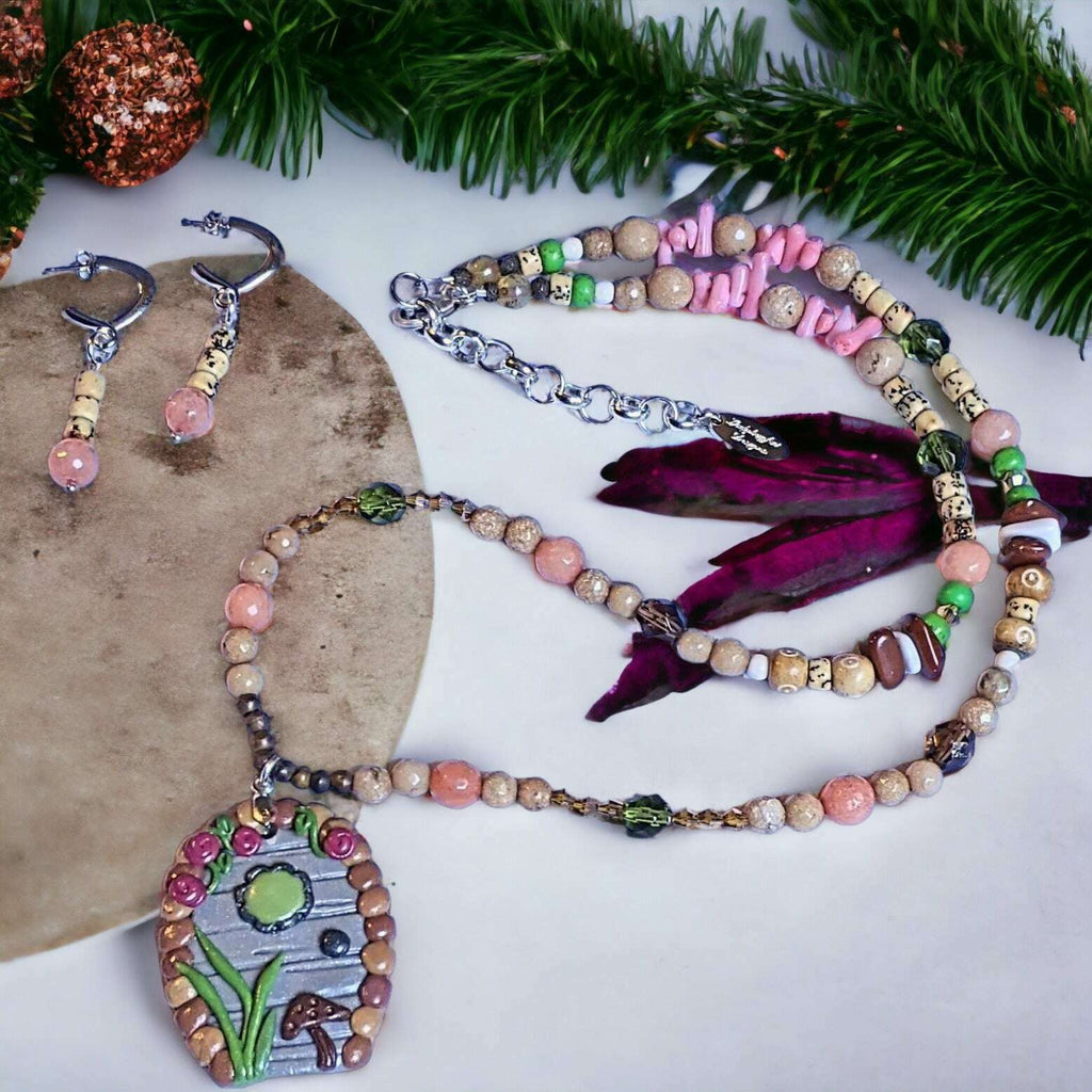 Magical Fairy/Gnome/Hobbit Door Beaded Necklace / Earring Set, 22 inch