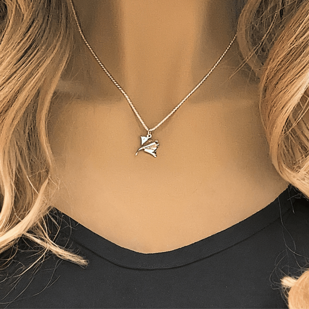 Manta Ray Pendant charm necklace, 22 inch