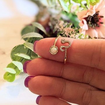 Opal Zodiac Sign Ring Leo (July 23 – August 22)