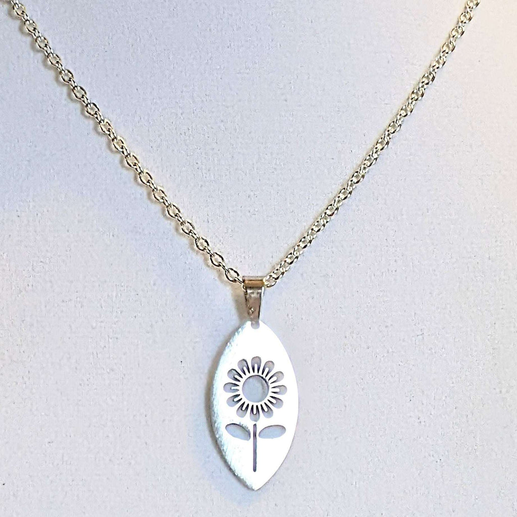 Oval Flower Necklace, 18- 24 inch