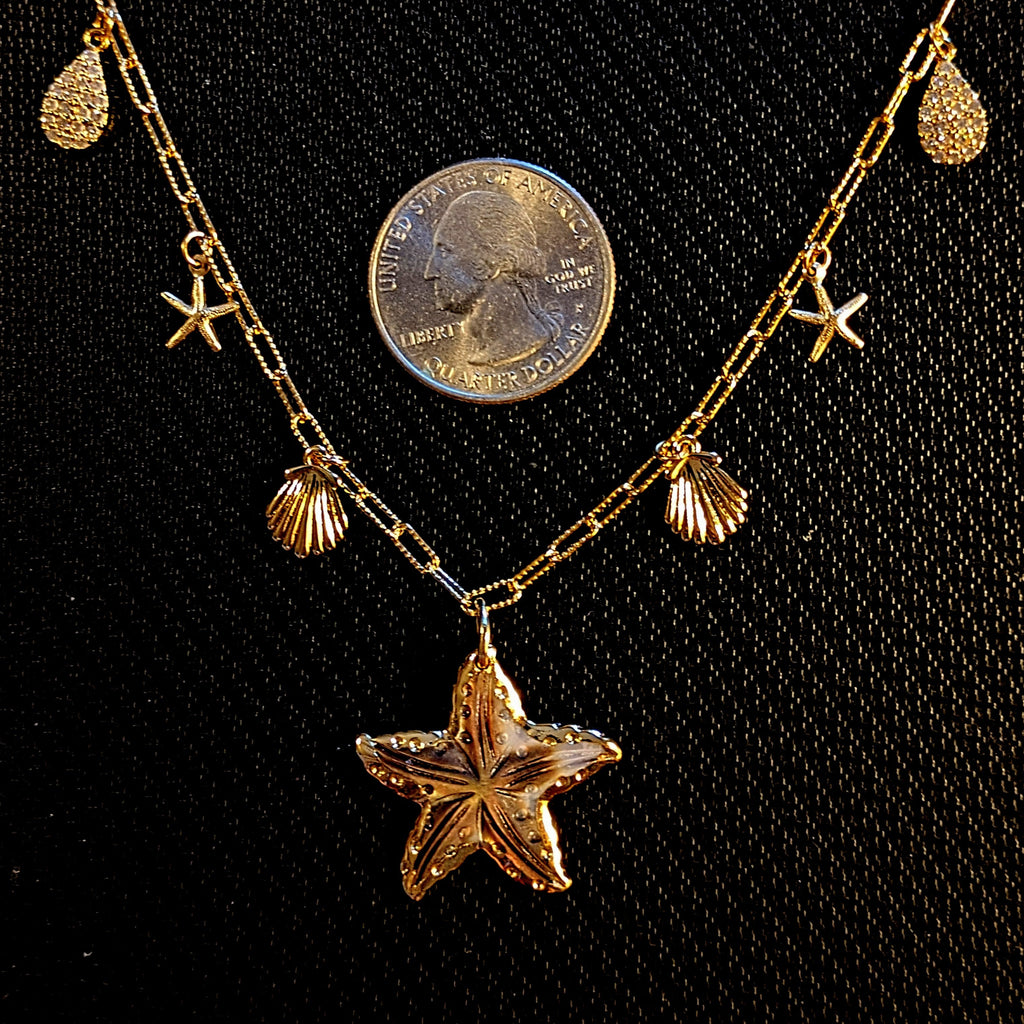 Beach Vibes Multi Charm Link Necklace, Gold- 20 inch