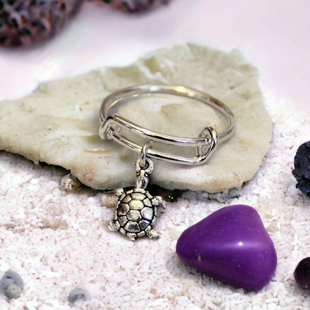 Tiny Sea Turtle Expandable Charm Ring