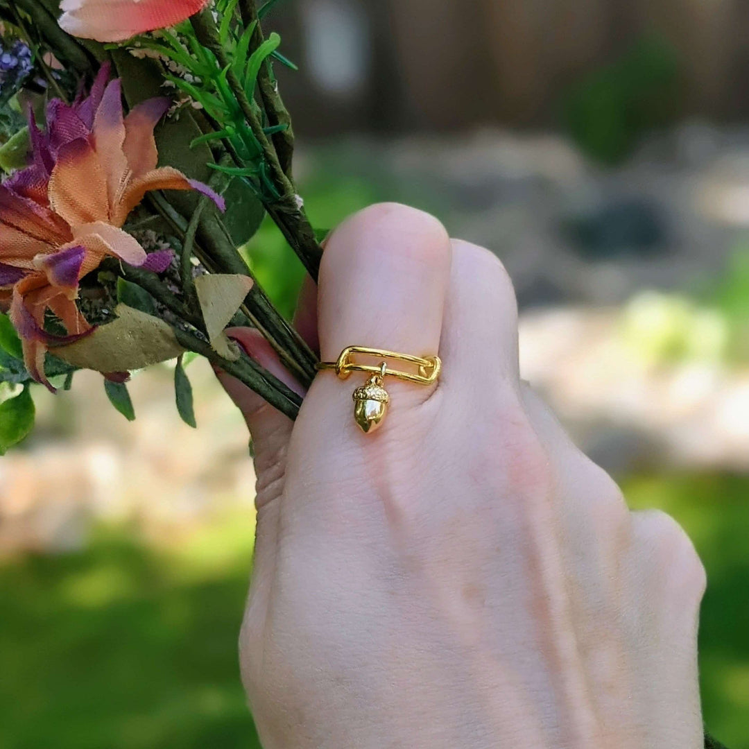 Tiny Acorn Expandable Charm Ring - Gold