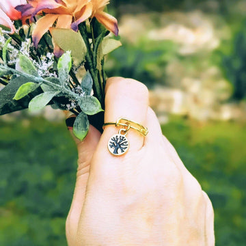 Tree of Life Expandable Charm Ring - Gold