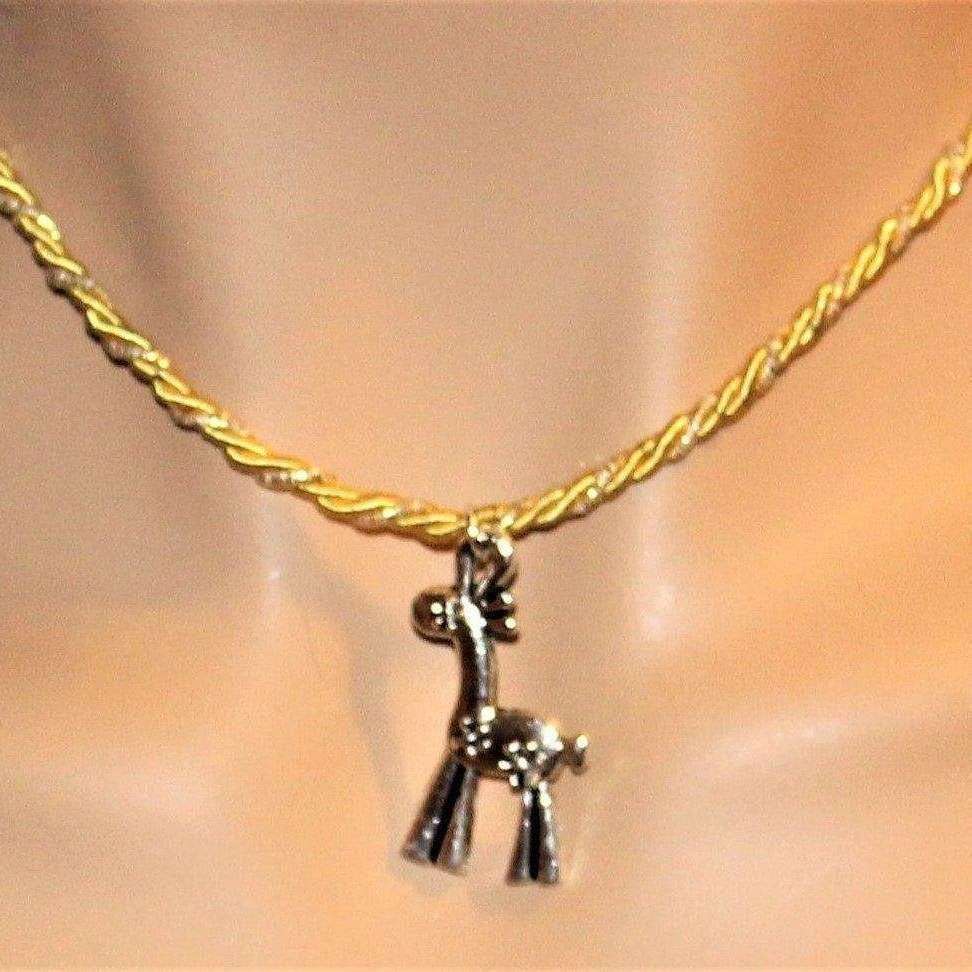 Giraffe Choker Necklace, 16 inch