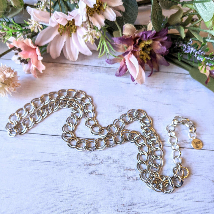 Textured Double Oval Link Necklace, Silver - 18 inch