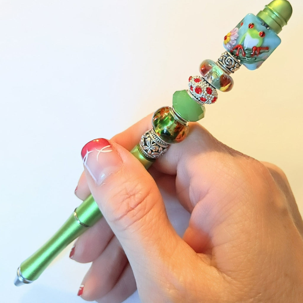 Crystal Gift Pen, Charmed Gift Pen, Crystal Pen, Beaded Pen,Gift for her Tree Frog