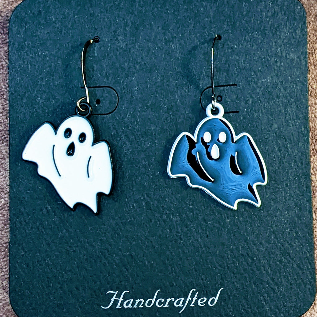 Mismatched Black/White Ghost Halloween Earrings 12