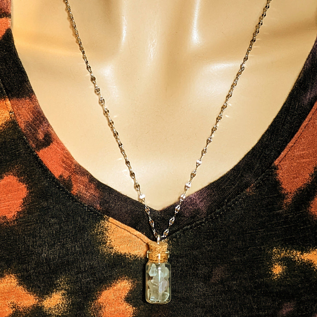 Labradorite Gemstone Bottle Necklace, 20 or 24 inch, Silver/Gold
