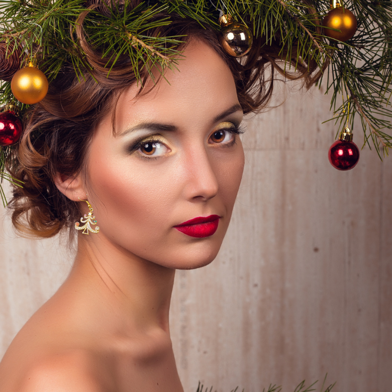 Rhinestone Christmas Tree dangle earrings