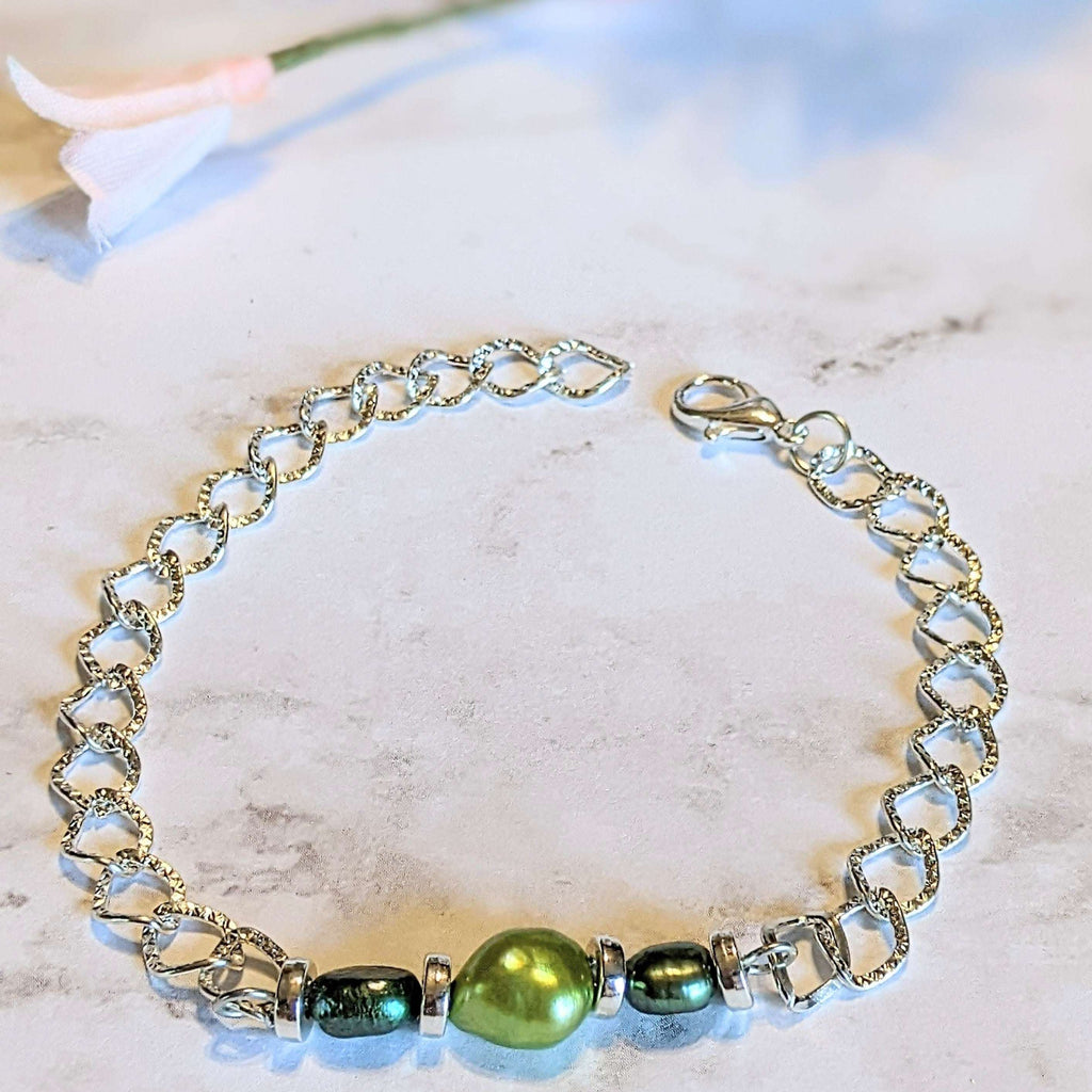 Freshwater Baroque Pearl Bracelet - Silver Nature